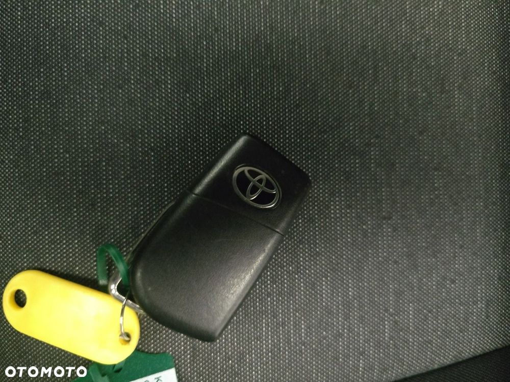 Toyota Yaris - 31