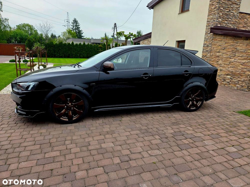 Mitsubishi Lancer - 16