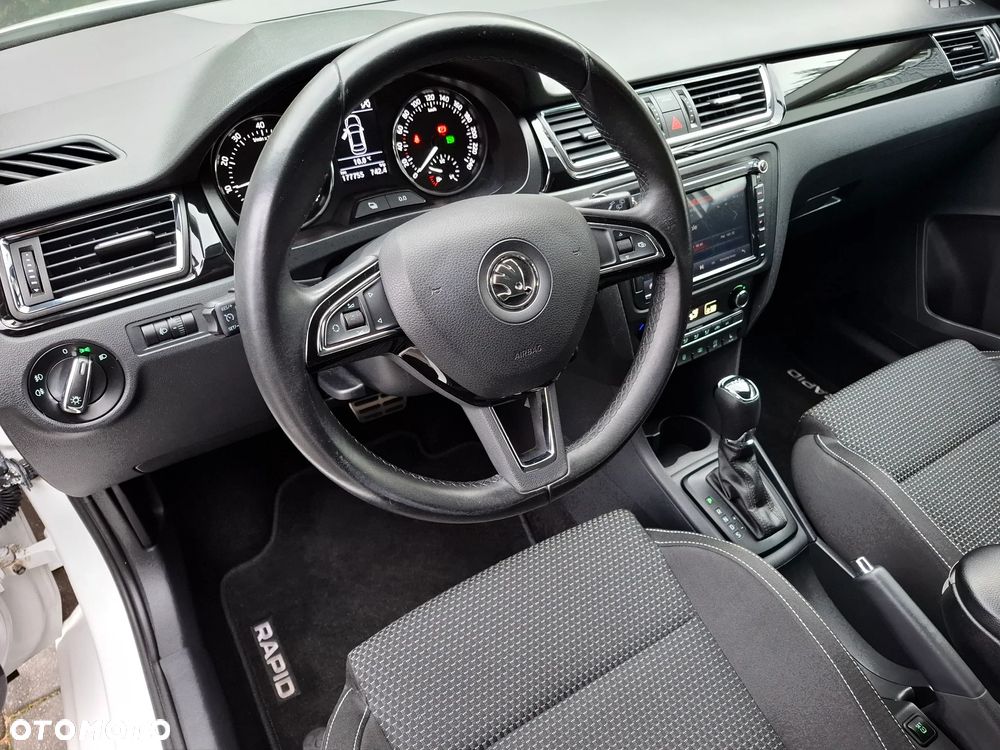 Skoda RAPID 1.4 TSI DSG Ambition - 11