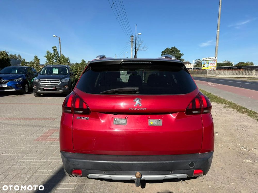 Peugeot 2008 - 18