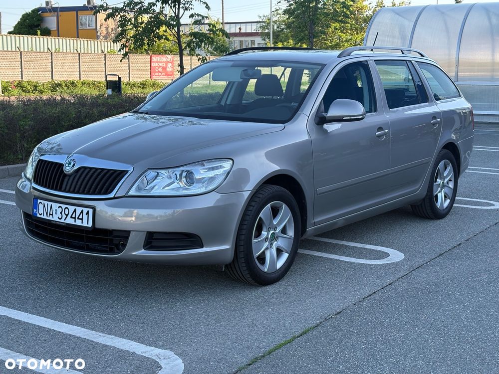 Skoda Octavia 1.6 Ambiente EU5 - 13