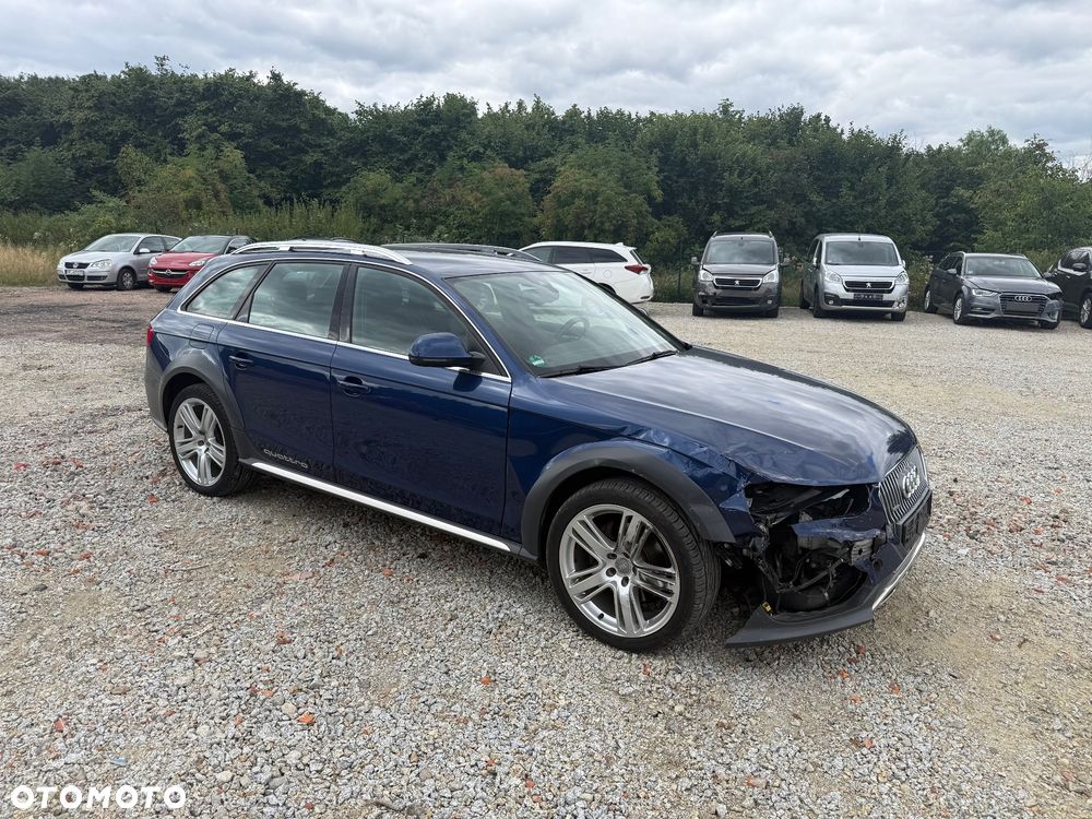 Audi A4 Allroad 3.0 TDI DPF S tronic - 6