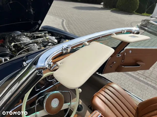 Mercedes-Benz SL - 20
