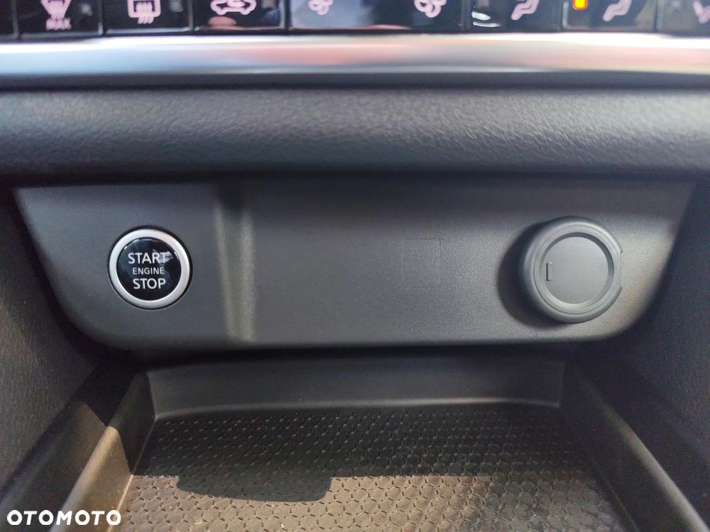 Nissan Qashqai - 24