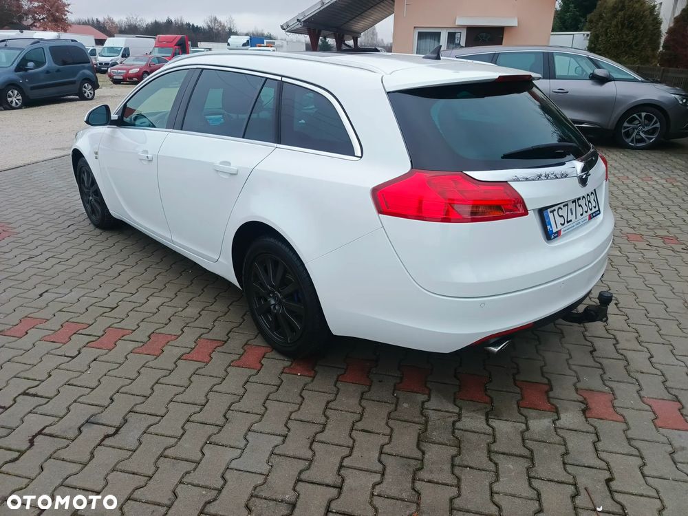 Opel Insignia 2.0 T SportsTourer 4x4 ecoFLEX Start/Stop Design Edition - 5