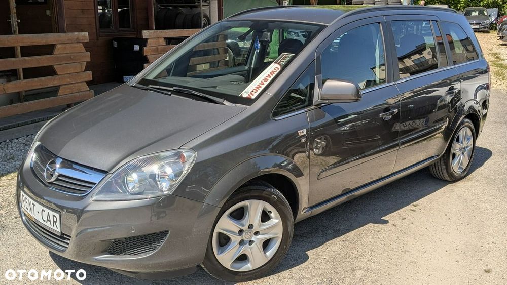 Opel Zafira - 2