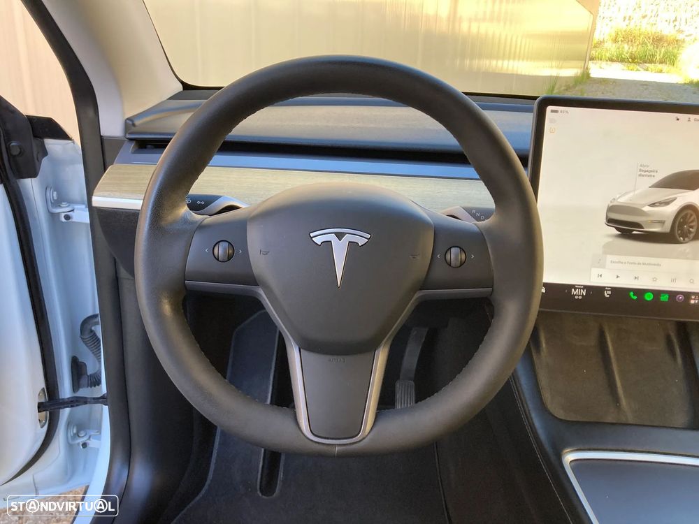 Tesla Model Y RWD - 15