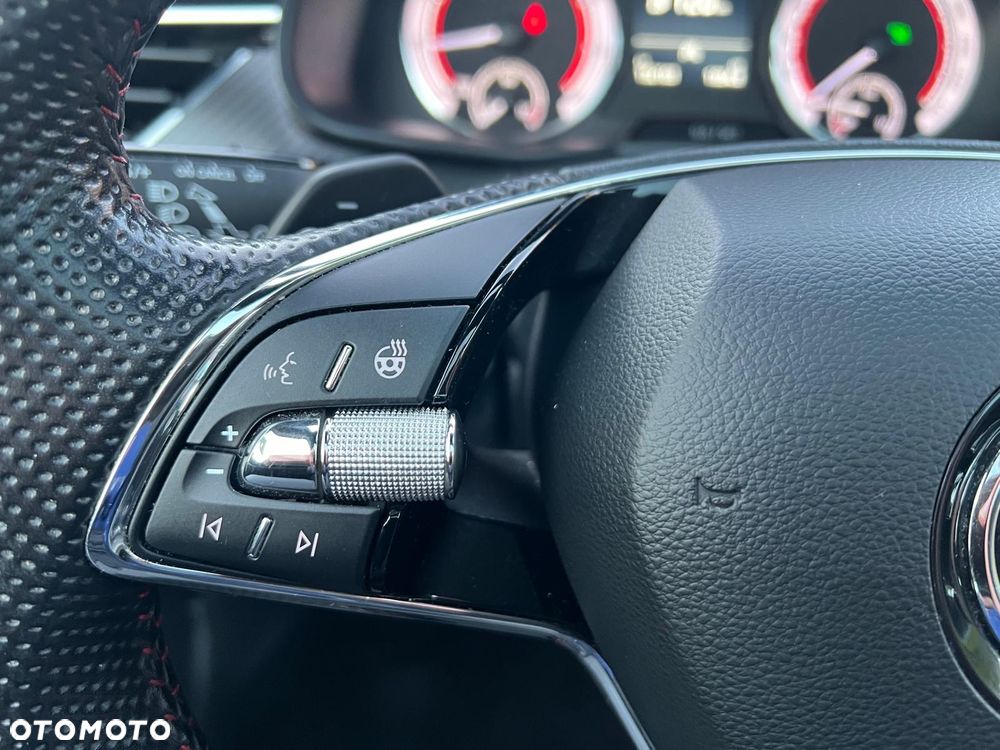 Skoda Kamiq 1.5 TSI Monte Carlo DSG - 34