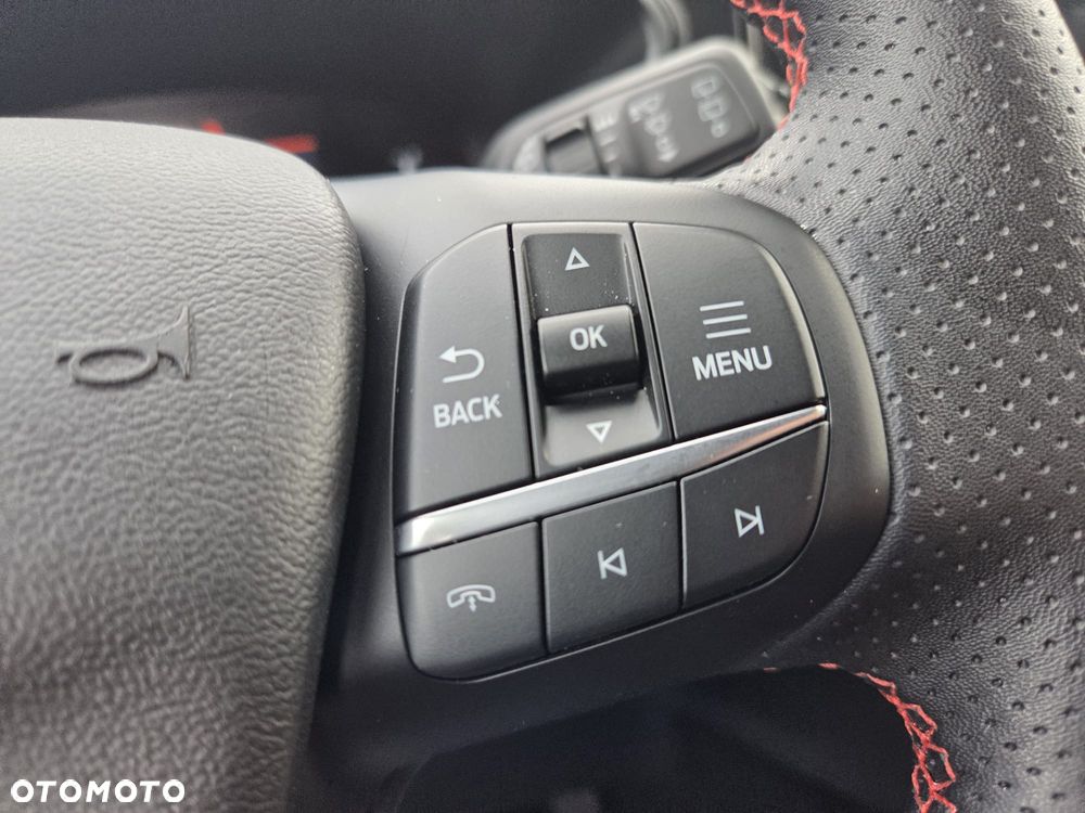 Ford Kuga - 21