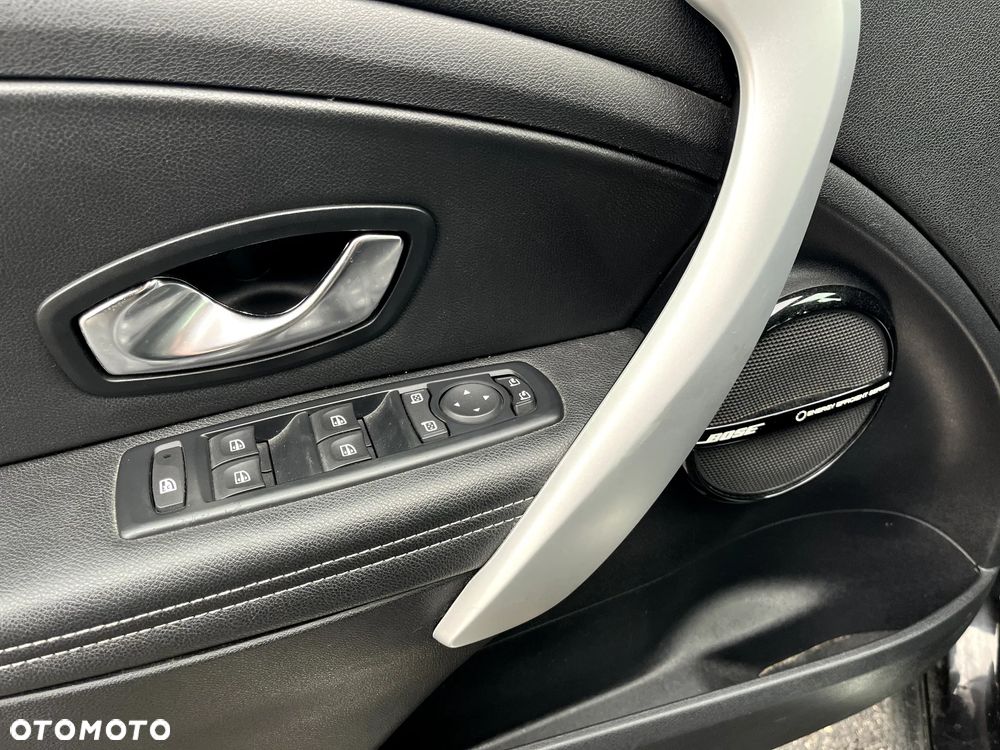 Renault Megane dCi 130 FAP BOSE Edition - 32