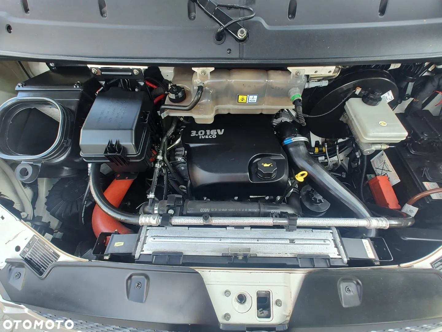 Iveco 35C13 - 27