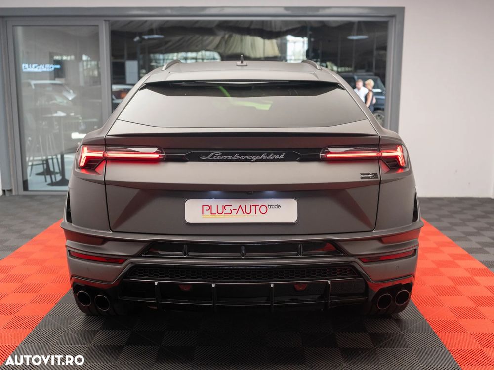 Lamborghini URUS - 3