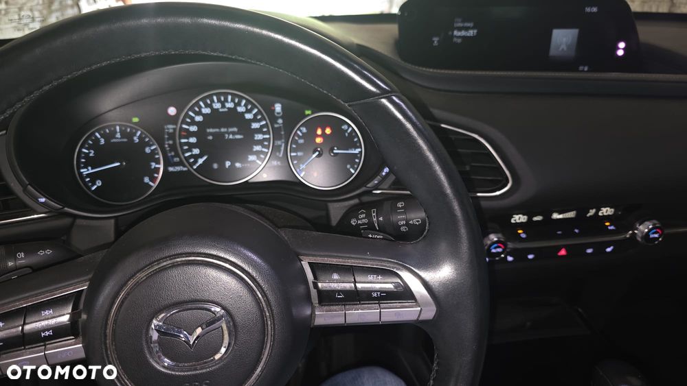 Mazda CX-30 2.0 mHEV Hikari 2WD - 10