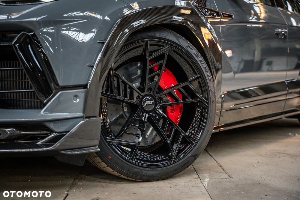 Lamborghini Urus - 4