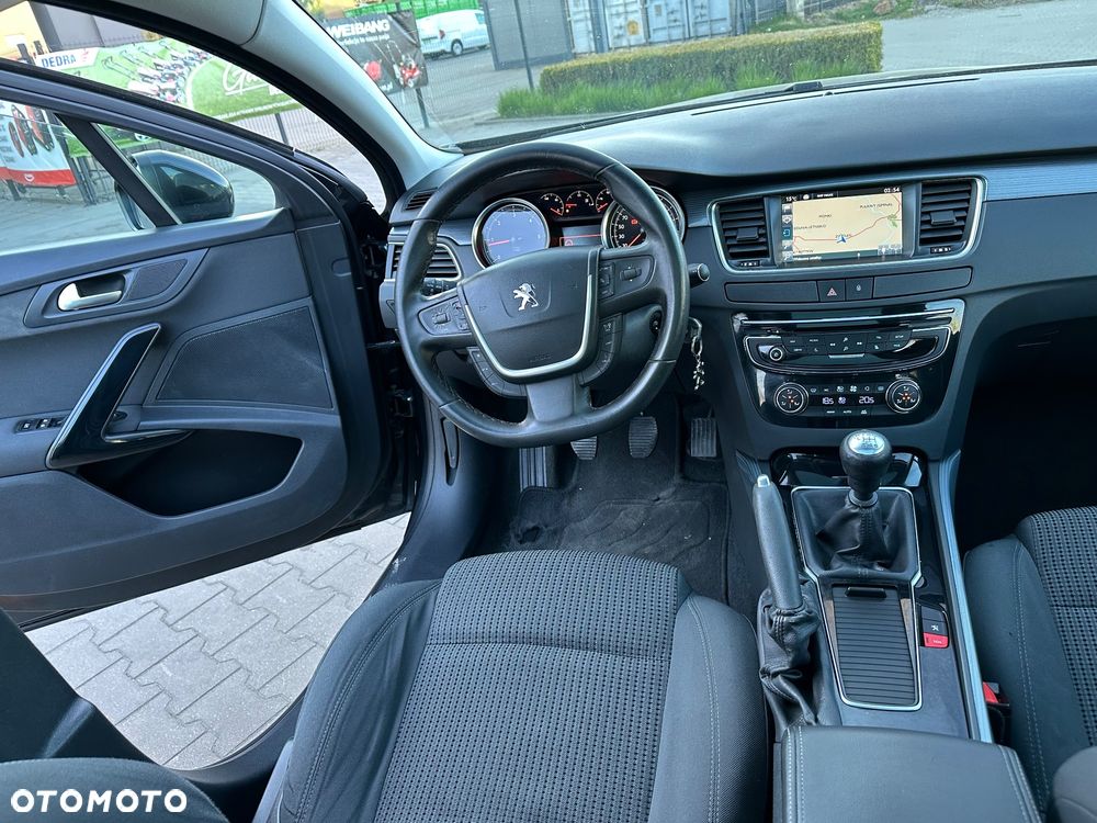 Peugeot 508 HDi 160 Active - 8