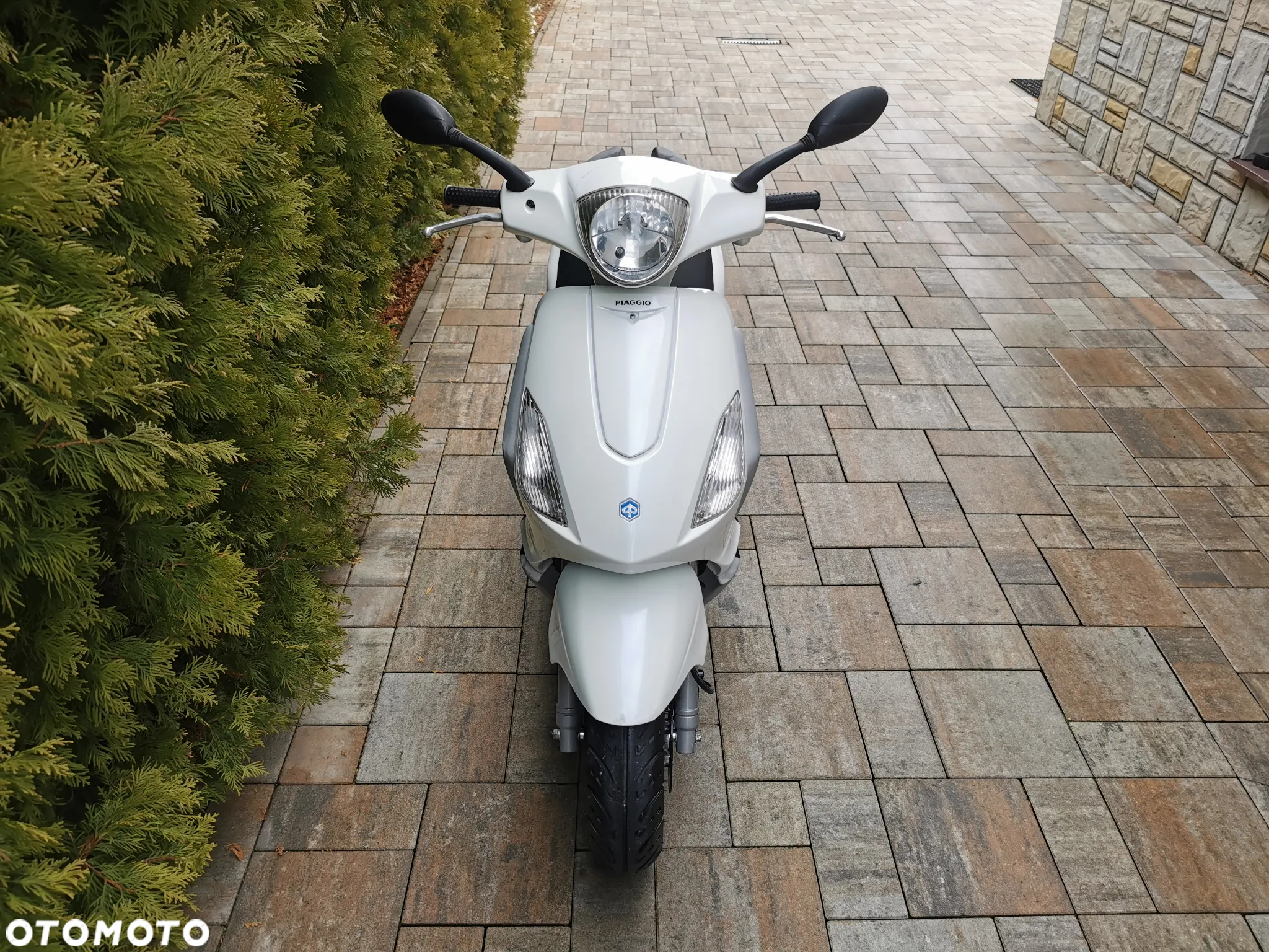 Piaggio FLY - 6