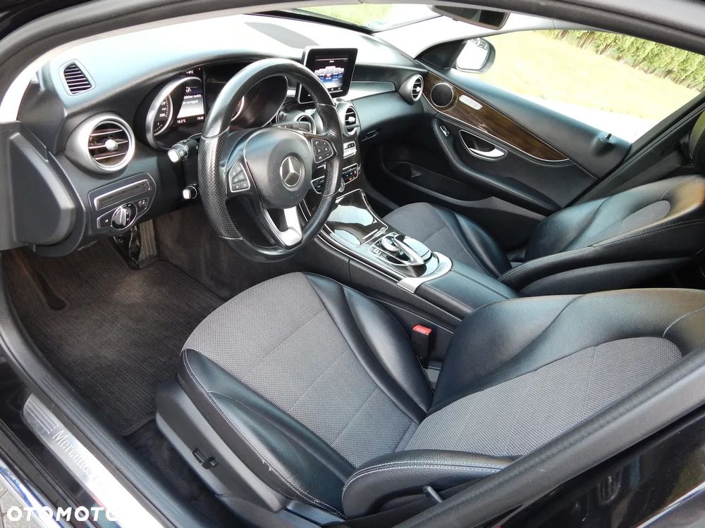 Mercedes-Benz Klasa C 200 7G-TRONIC Edition - 9