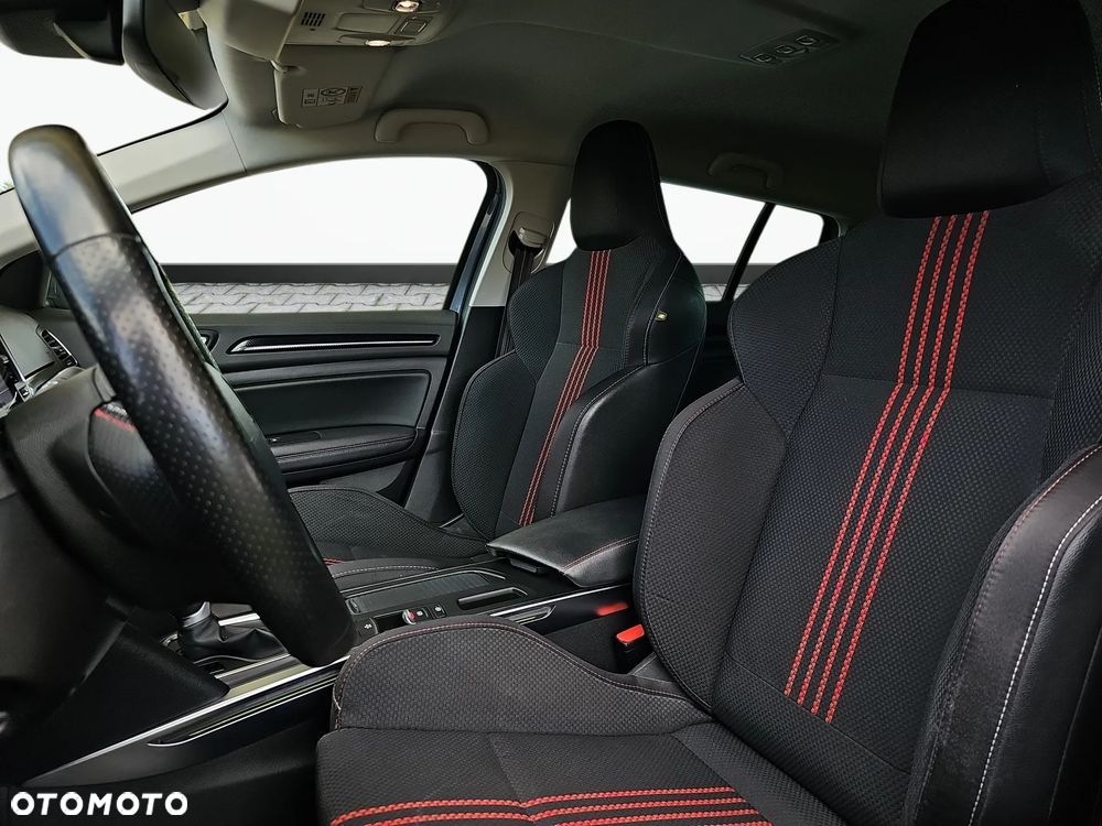 Renault Megane 1.3 TCe FAP R.S Line EDC - 11