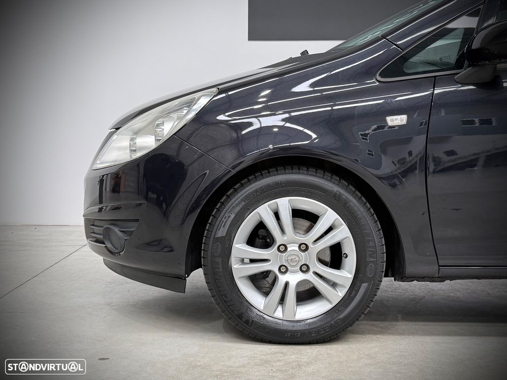Opel Corsa 1.2 Go! Easytronic - 21