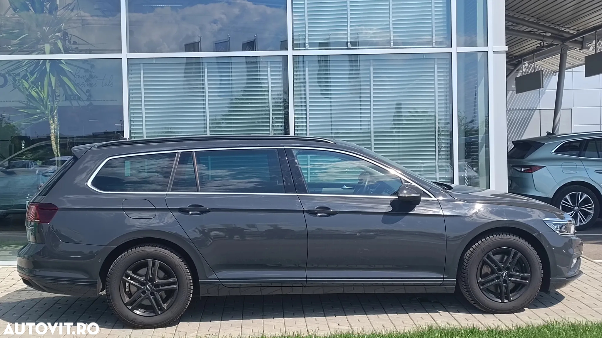 Volkswagen Passat Variant 2.0 TDI DSG Business - 5