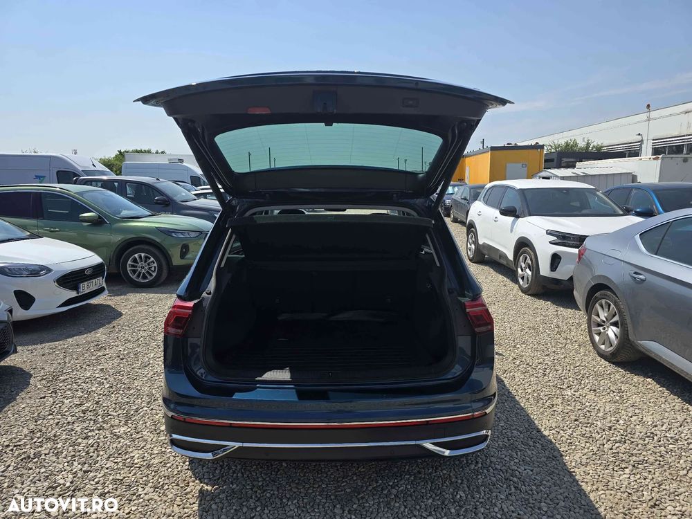 Volkswagen Tiguan - 8