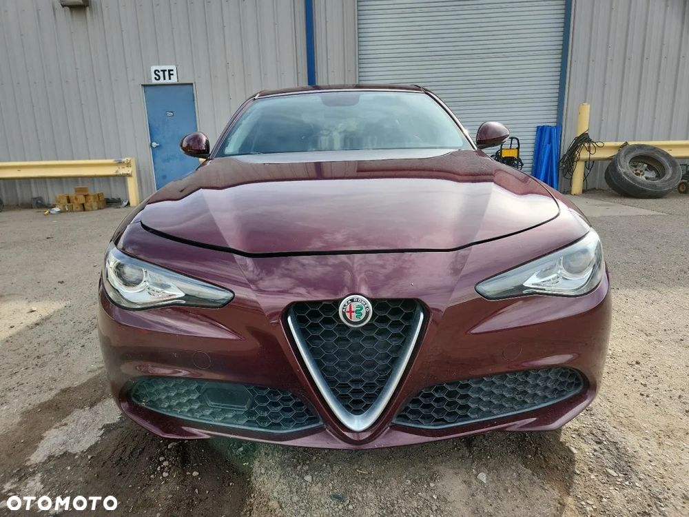 Alfa Romeo Giulia 2.0 Turbo TI Q4 - 3