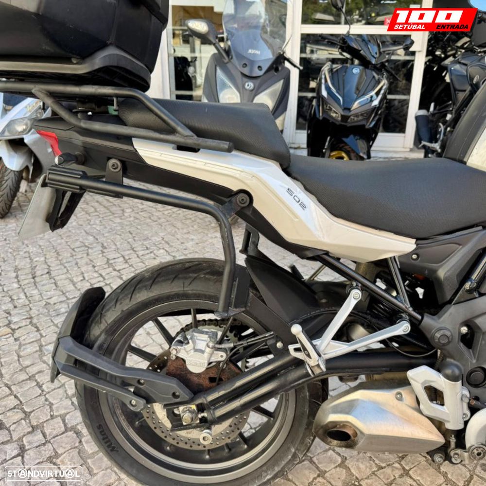 Benelli TRK 502 - 21