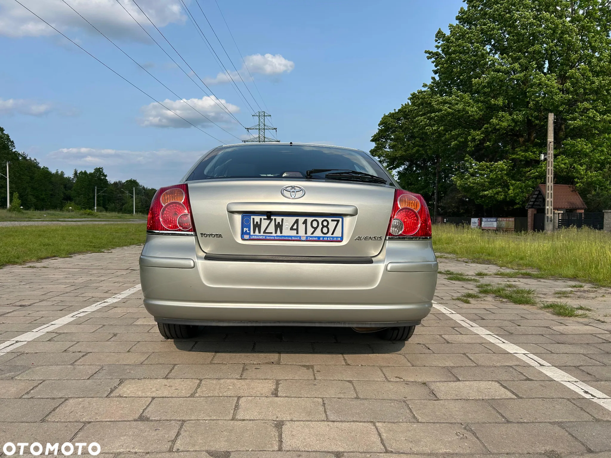 Toyota Avensis 1.8 VVT-i Sol - 8