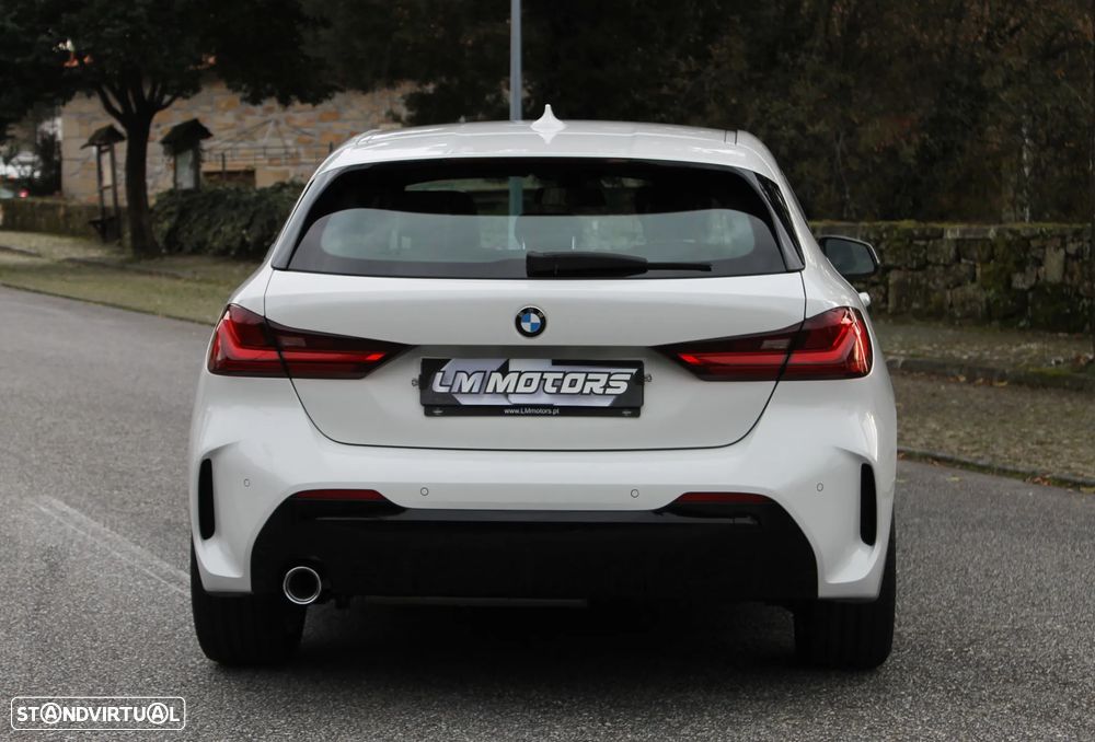 BMW 116 d Pack M - 12