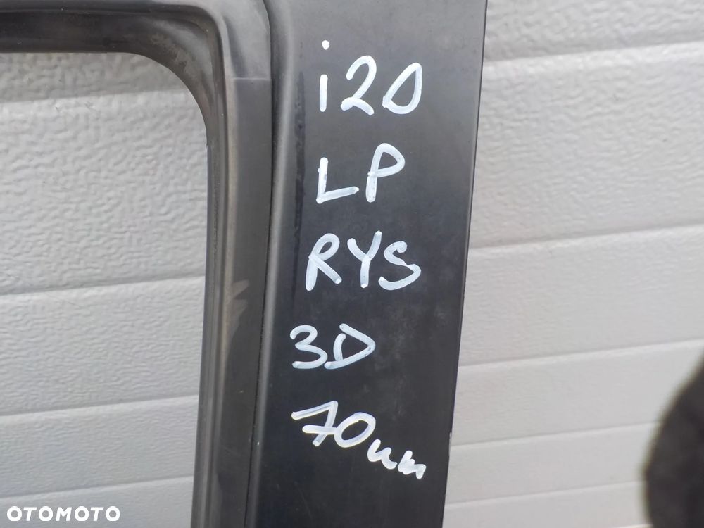 HYUNDAI I20 DRZWI LEWE RYS - 7