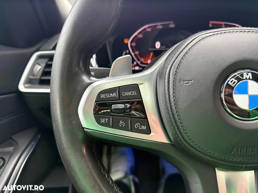 BMW Seria 3 320d xDrive Aut. M Sport - 17