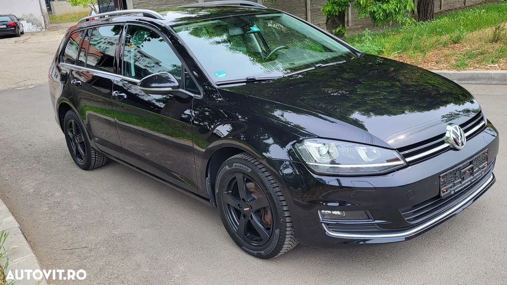 Volkswagen Golf - 3