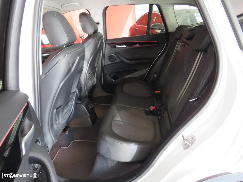 BMW X1 16 d sDrive xLine Auto - 13