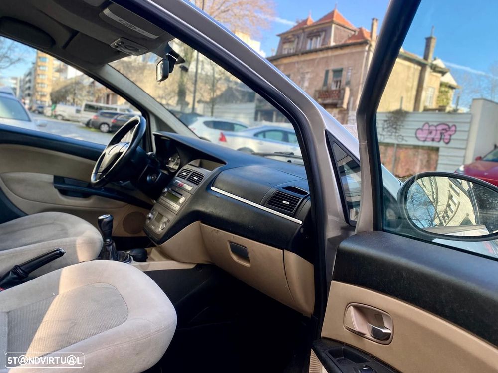 Fiat Linea 1.3 M-Jet Emotion - 15