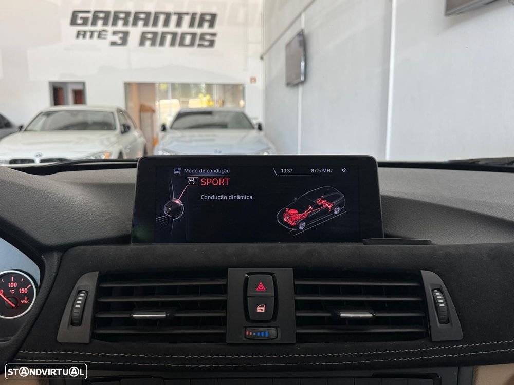 BMW 320 d Auto Pack M - 35