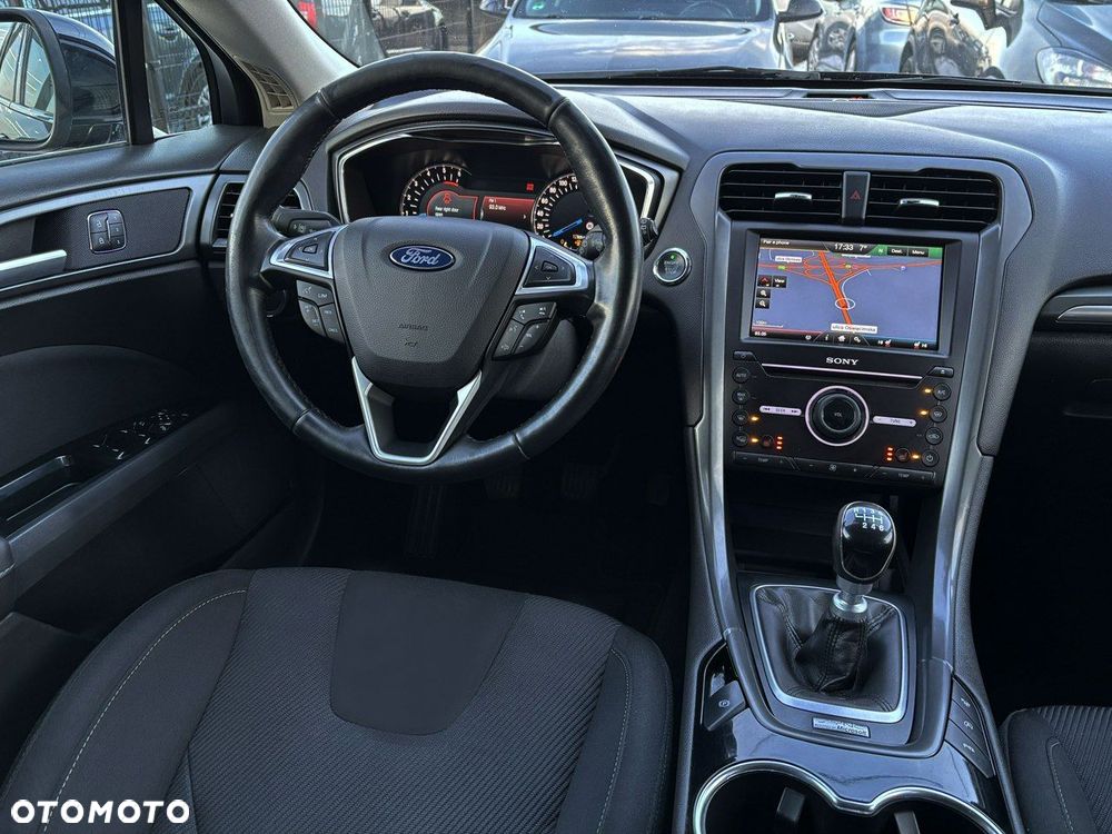 Ford Mondeo - 27