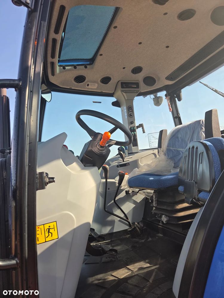 New Holland TD5.85 - 13
