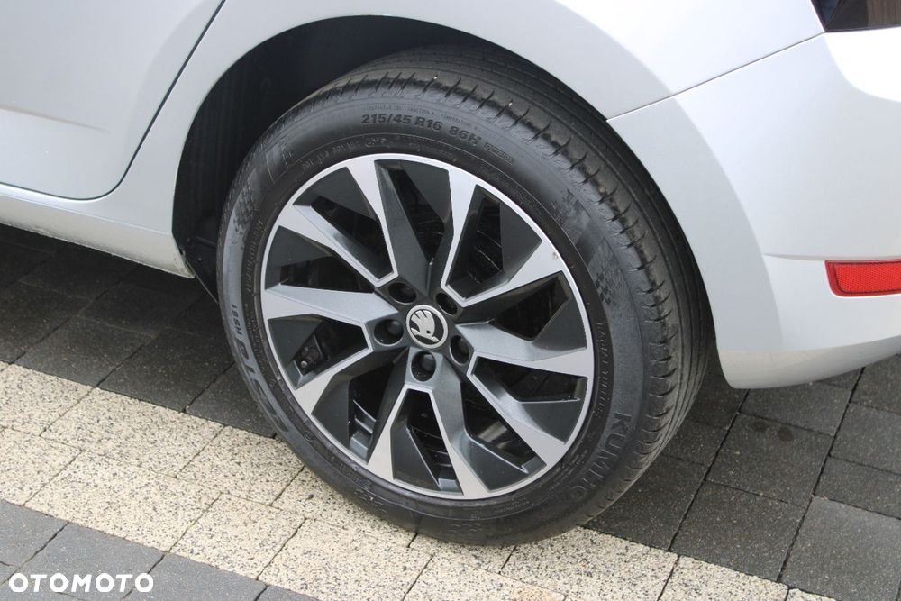 Skoda Fabia - 17