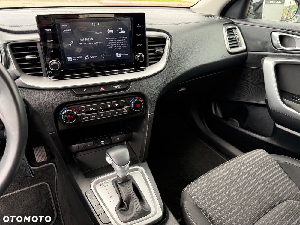 Kia XCeed 1.5 T-GDI M DCT - 29