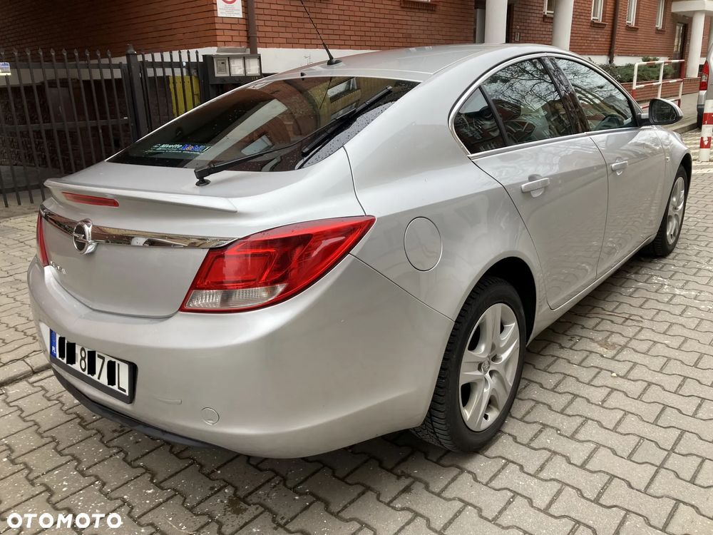 Opel Insignia 1.8 Cosmo - 2
