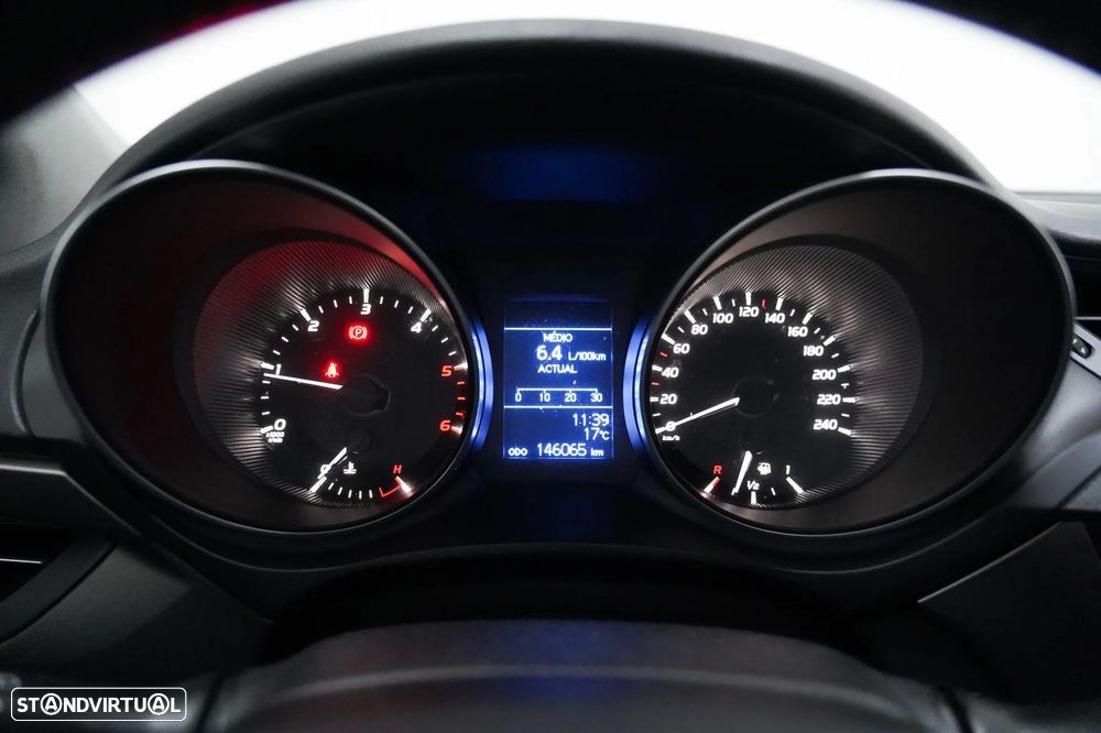 Toyota Avensis 1.6 D-4D Comfort - 10