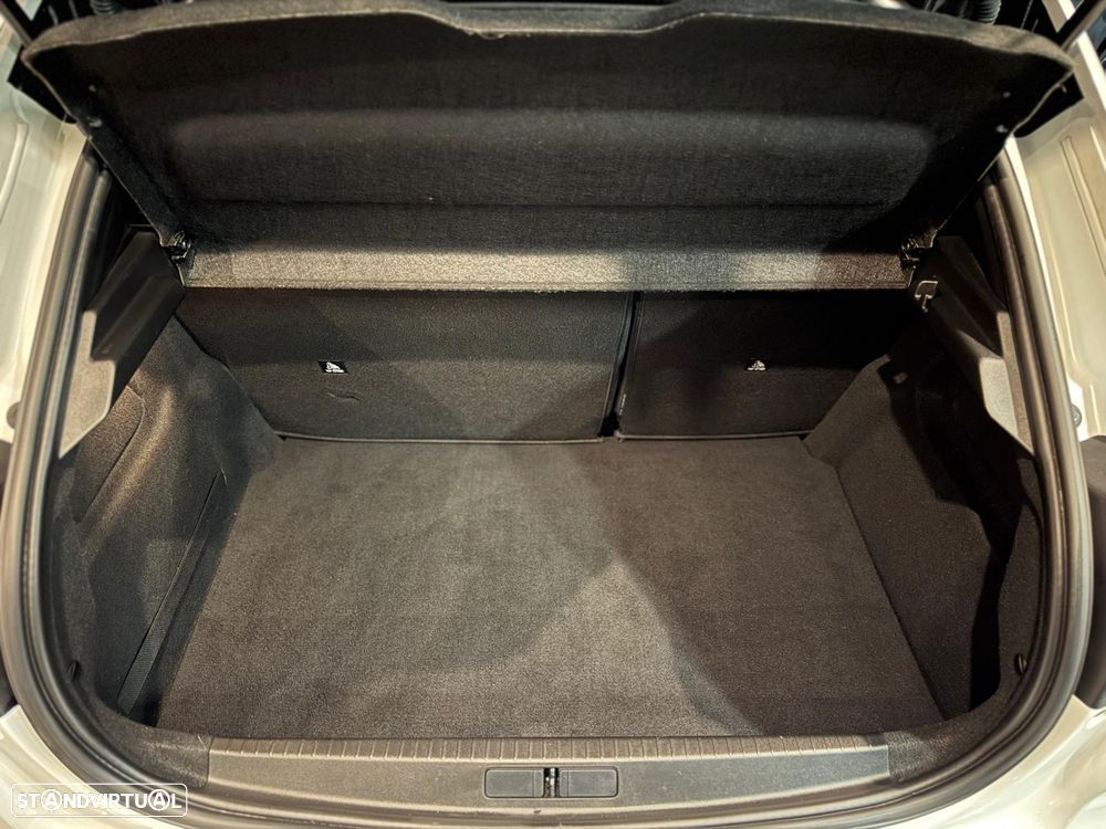 Peugeot 208 PureTech 100 GT Pack - 45