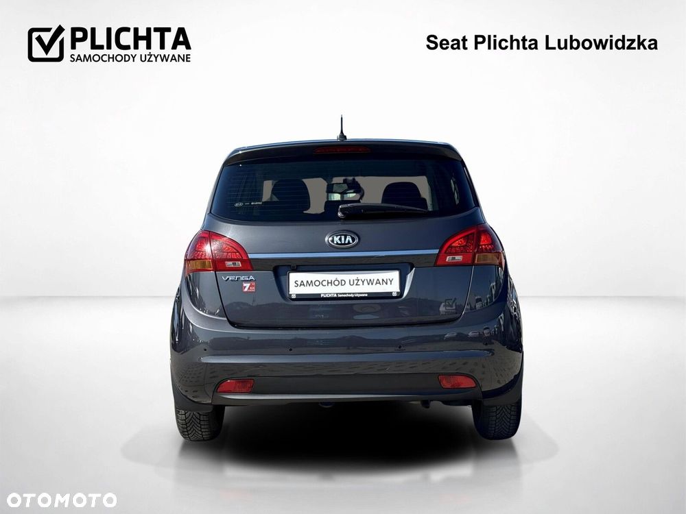 Kia Venga - 5