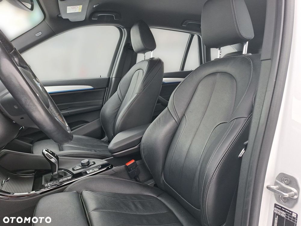 BMW X1 sDrive18i M Sport - 11