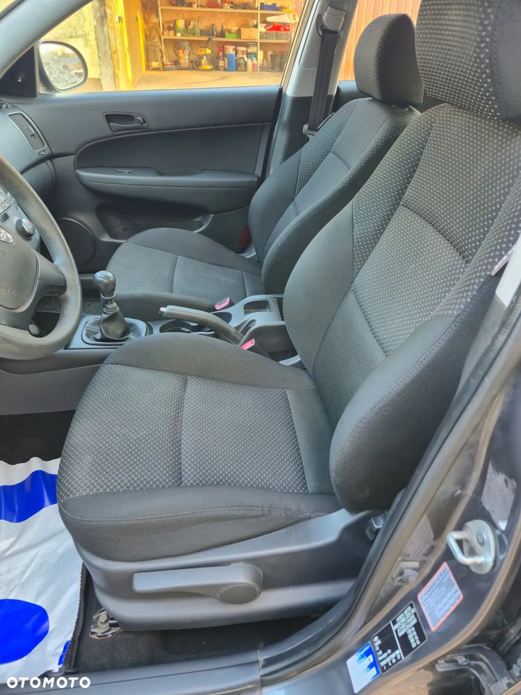 Hyundai i30 1.4 Blue Classic - 14