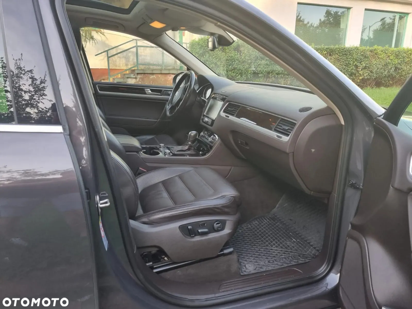 Volkswagen Touareg 3.0 V6 TDI BMT - 17
