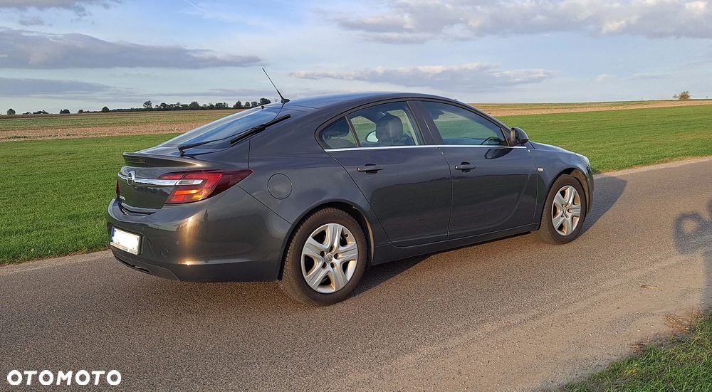 Opel Insignia 1.8 Elegance - 4