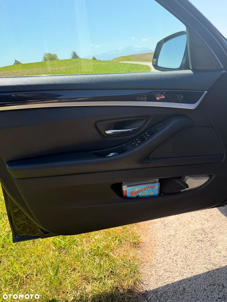 BMW Seria 5 520d - 9