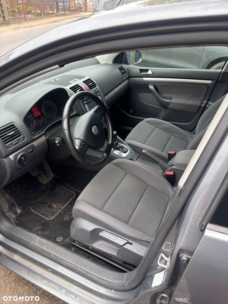 Volkswagen Golf 1.9 TDI DSG Comfortline - 12