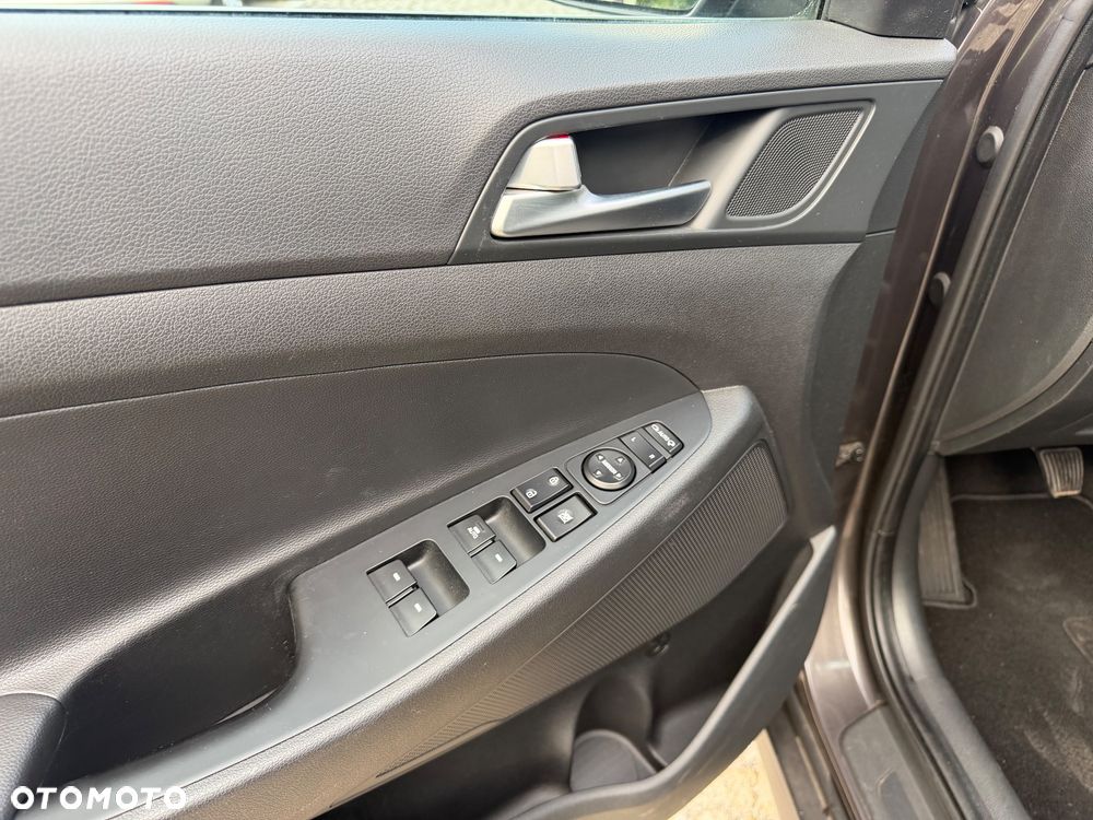 Hyundai Tucson 1.6 T-GDI Comfort 4WD - 17